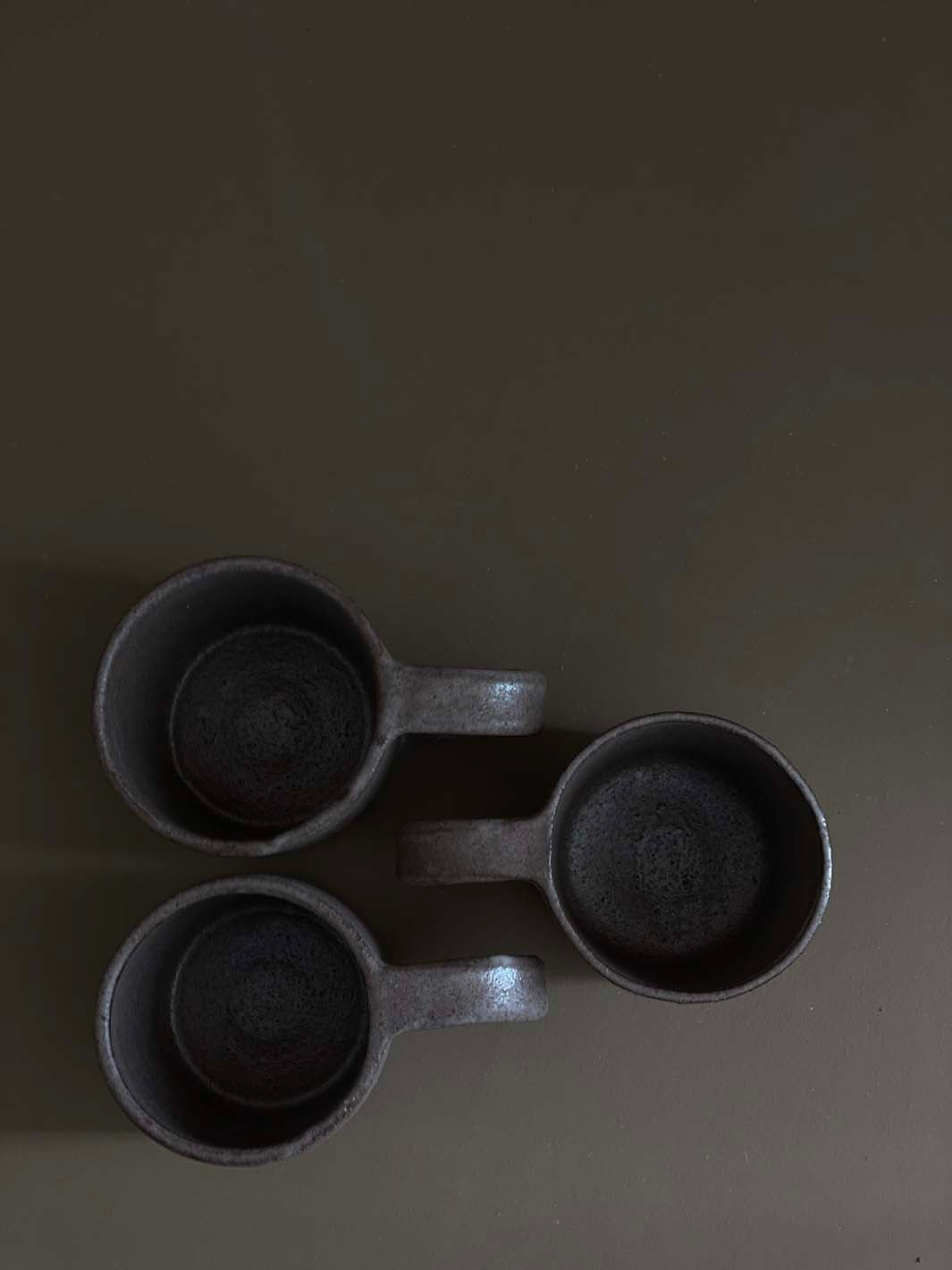 Mug en grès chocolat
