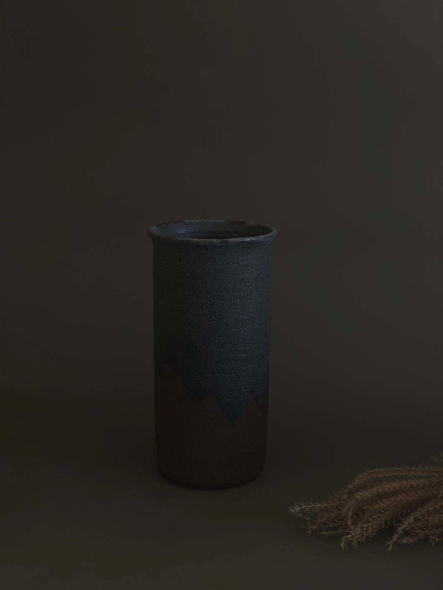 Vase en grès rouge